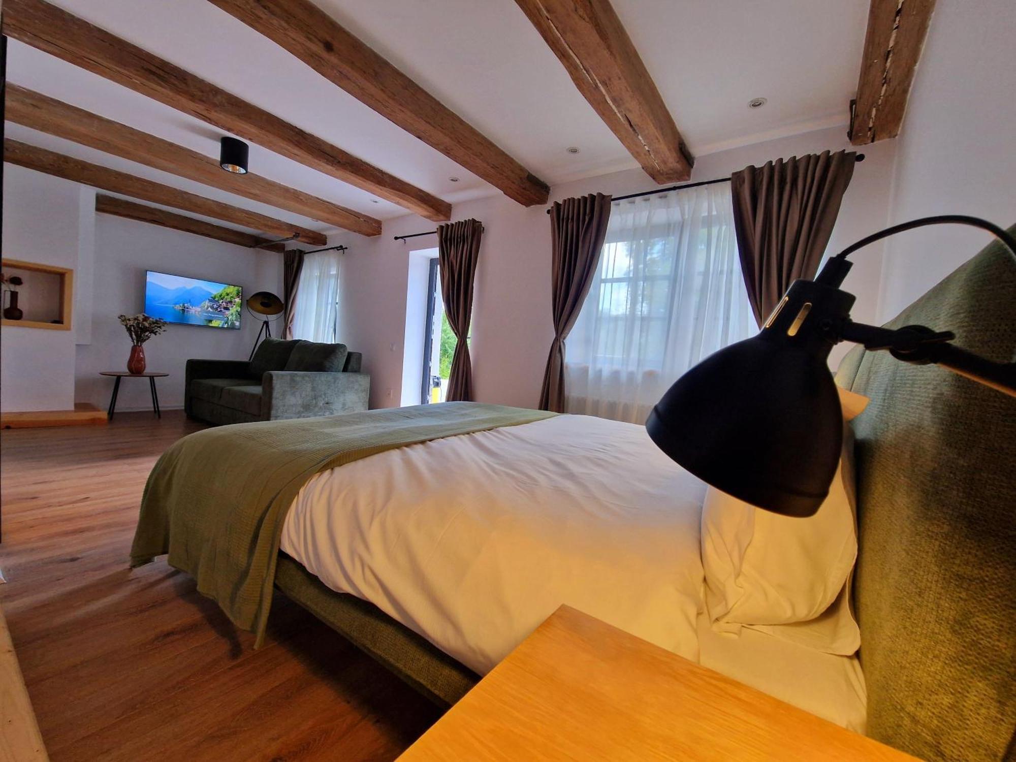Affittacamere Ra House Braşov